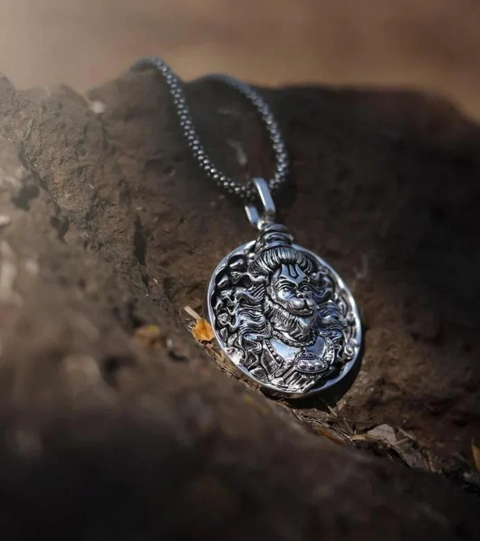 Hanuman Ji Pendant with Silver Chain (जय श्री राम)